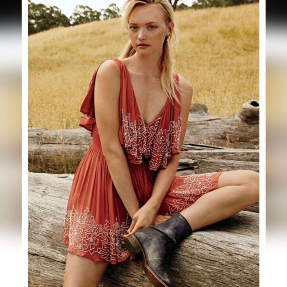 Free People Beaded Flouncy Overlay Mini Dress Size XS In Dusty Rose